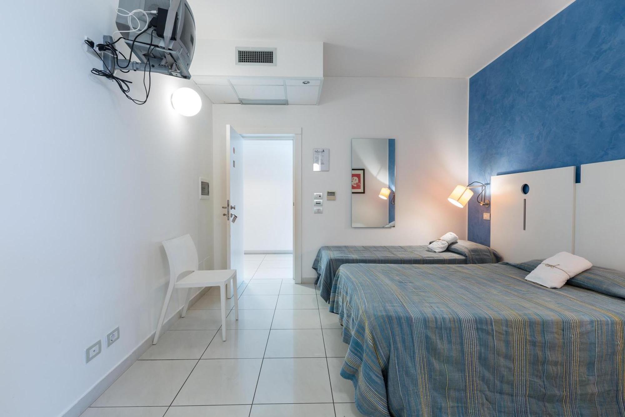 Silver Hotel Matino Rum bild