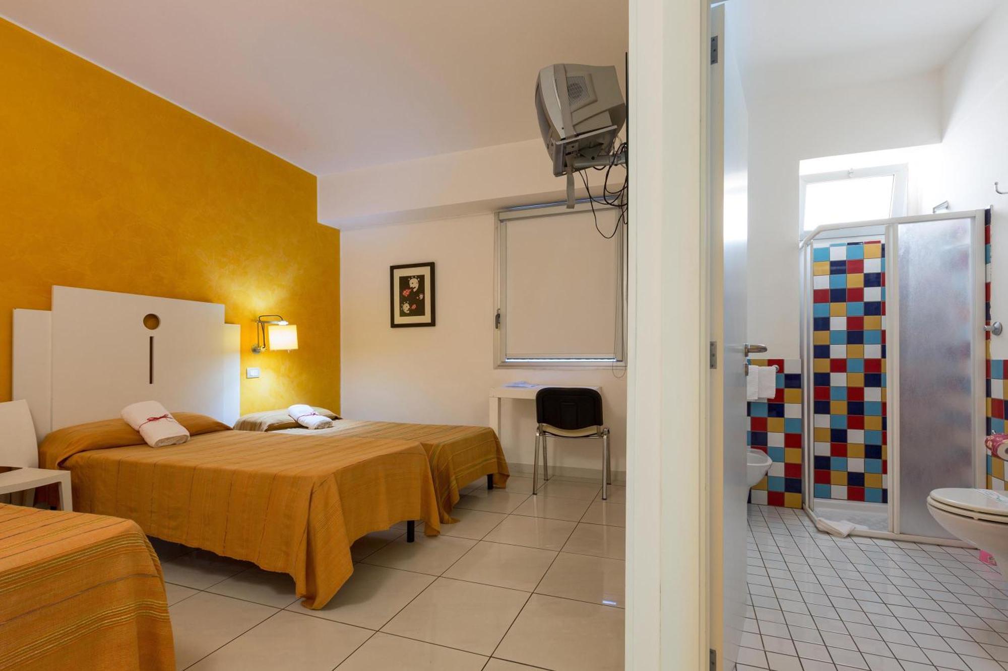 Silver Hotel Matino Rum bild