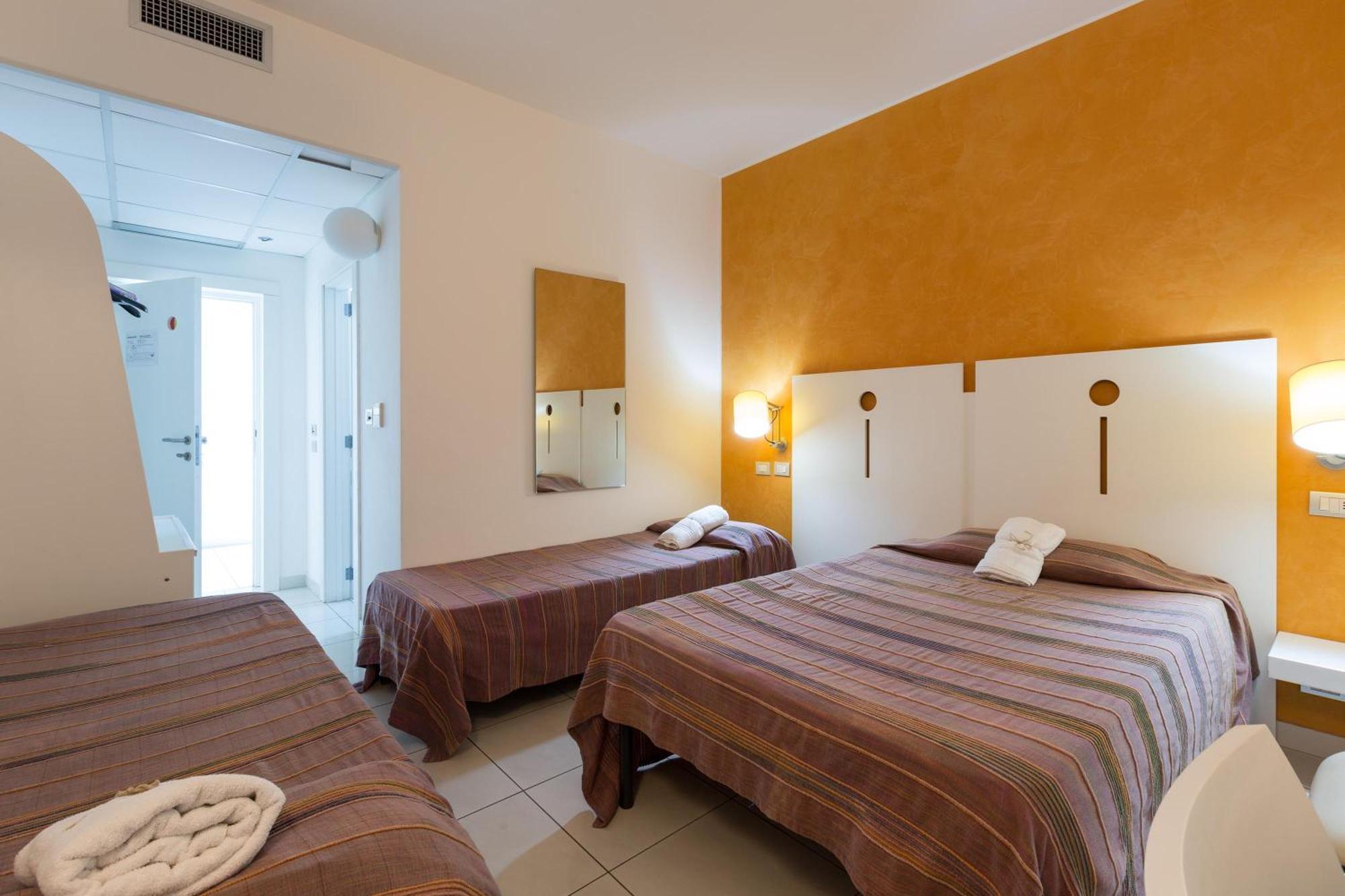 Silver Hotel Matino Rum bild